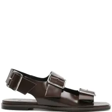 Сандалии с пряжками