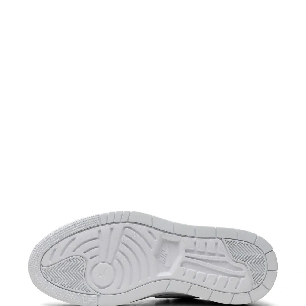 Кроссовки Air Jordan 1 'Triple White'