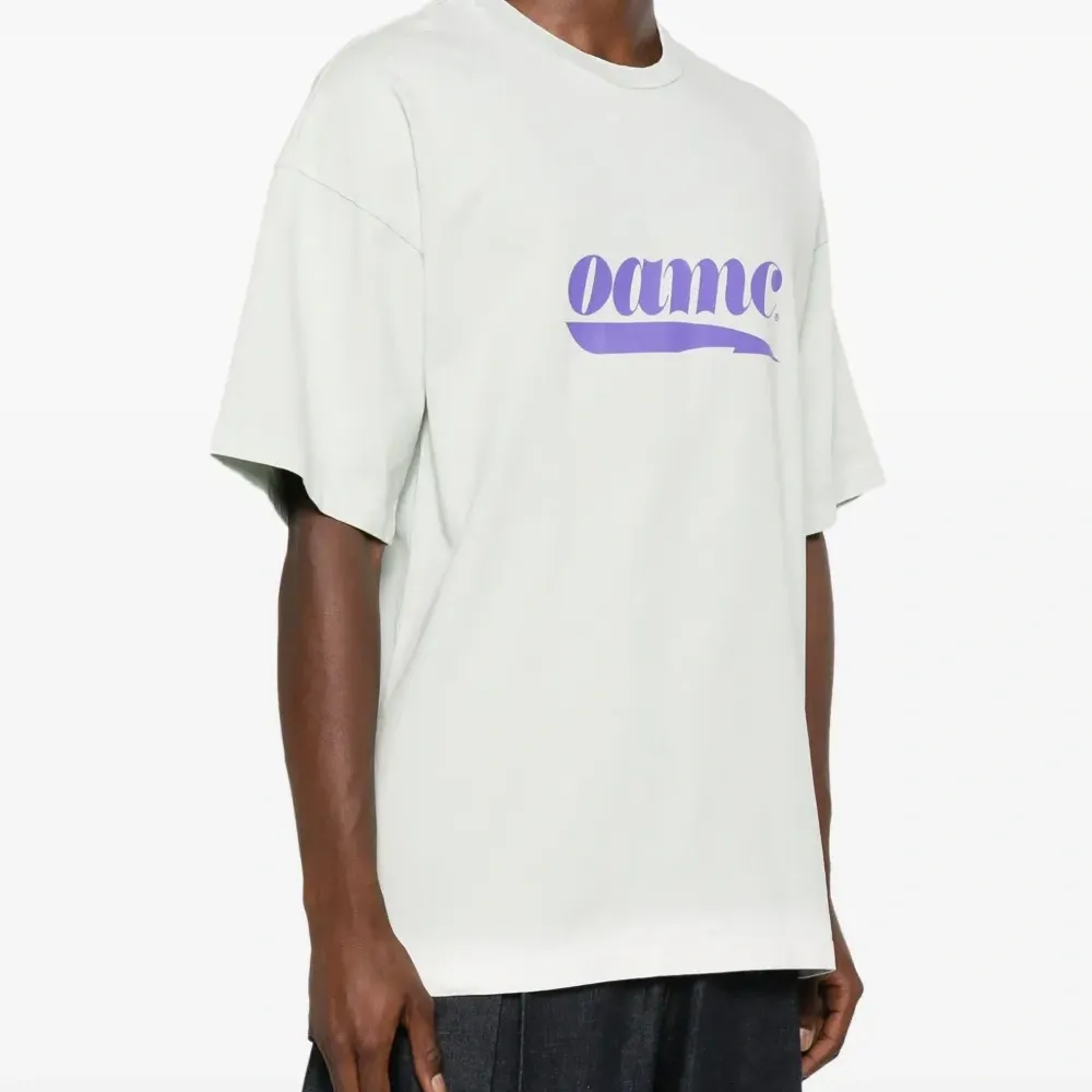 Футболка из органического хлопка с логотипом