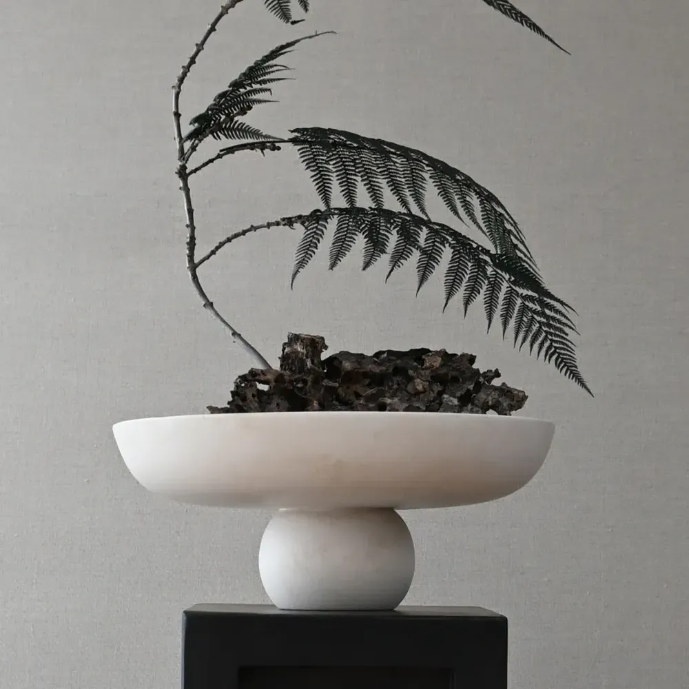 Большая глубокая тарелка Baburu (18 см x 43 см)