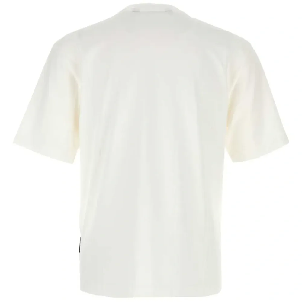 Футболка с логотипом