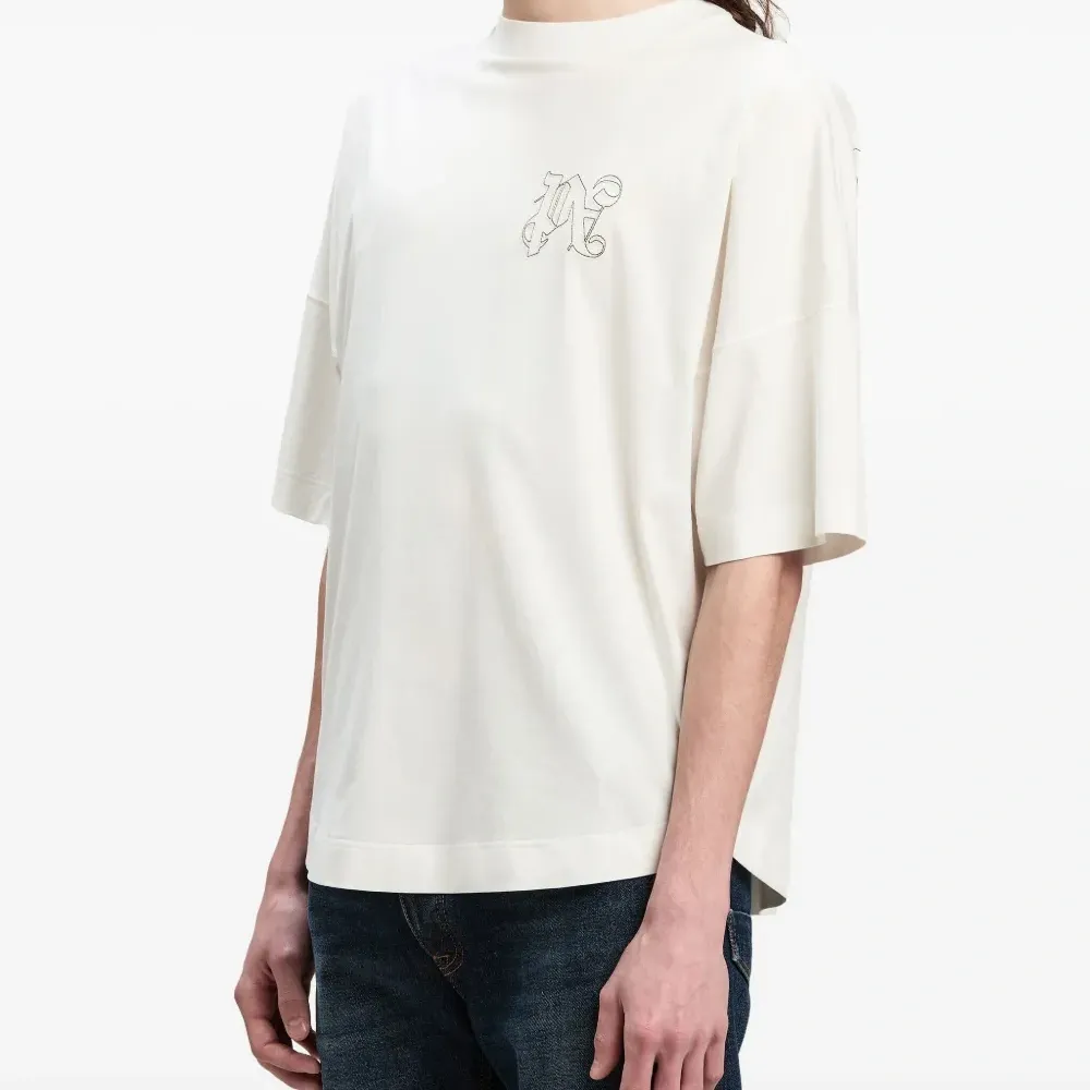 Футболка с вышитой монограммой PA