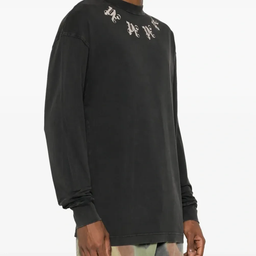 Футболка с монограммой