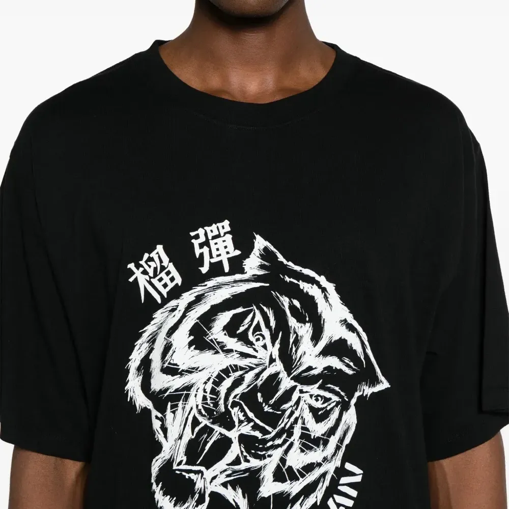 Футболка с принтом