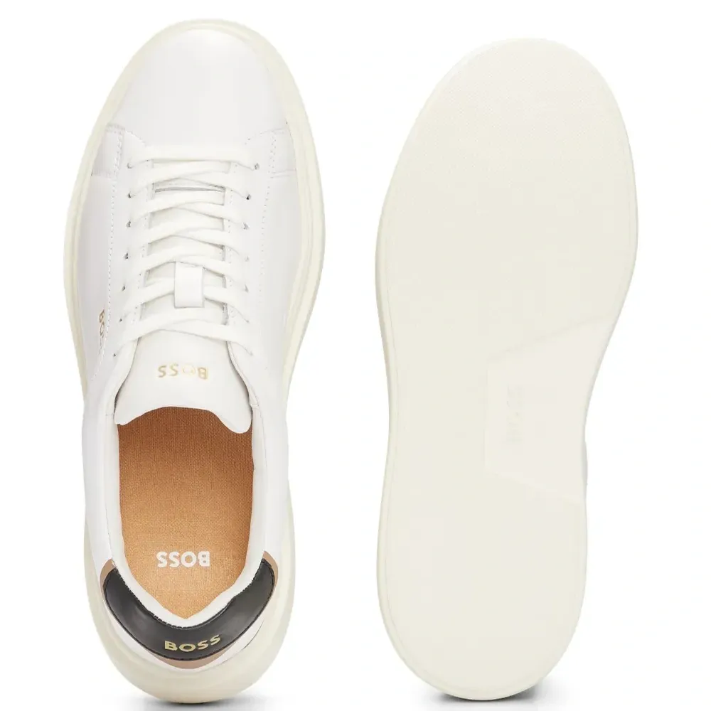 Кроссовки с тисненым логотипом