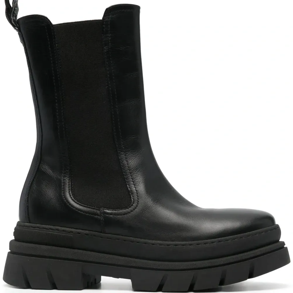 Ботинки челси