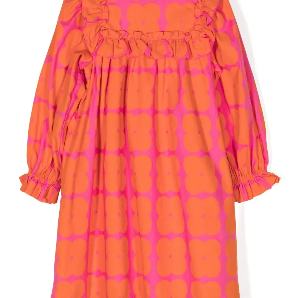 Клетчатое платье с оборками