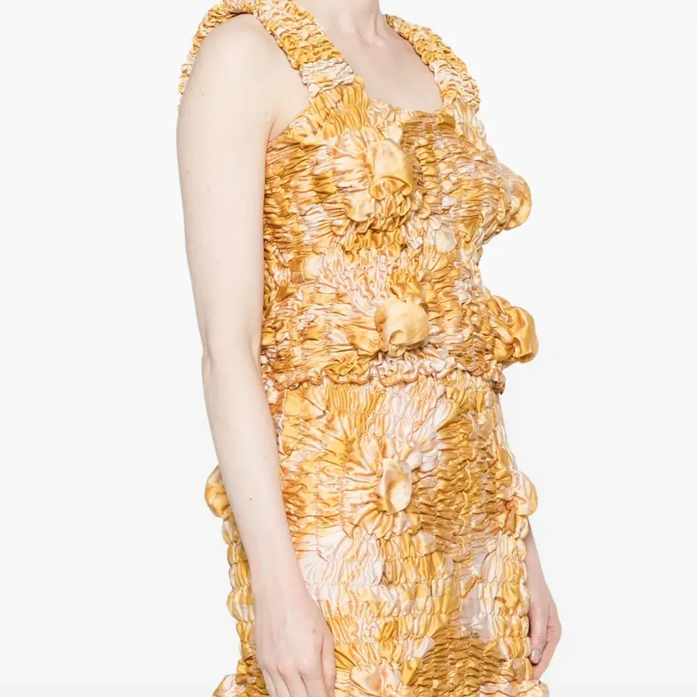 топ Twist со сборками топ Twist со сборками