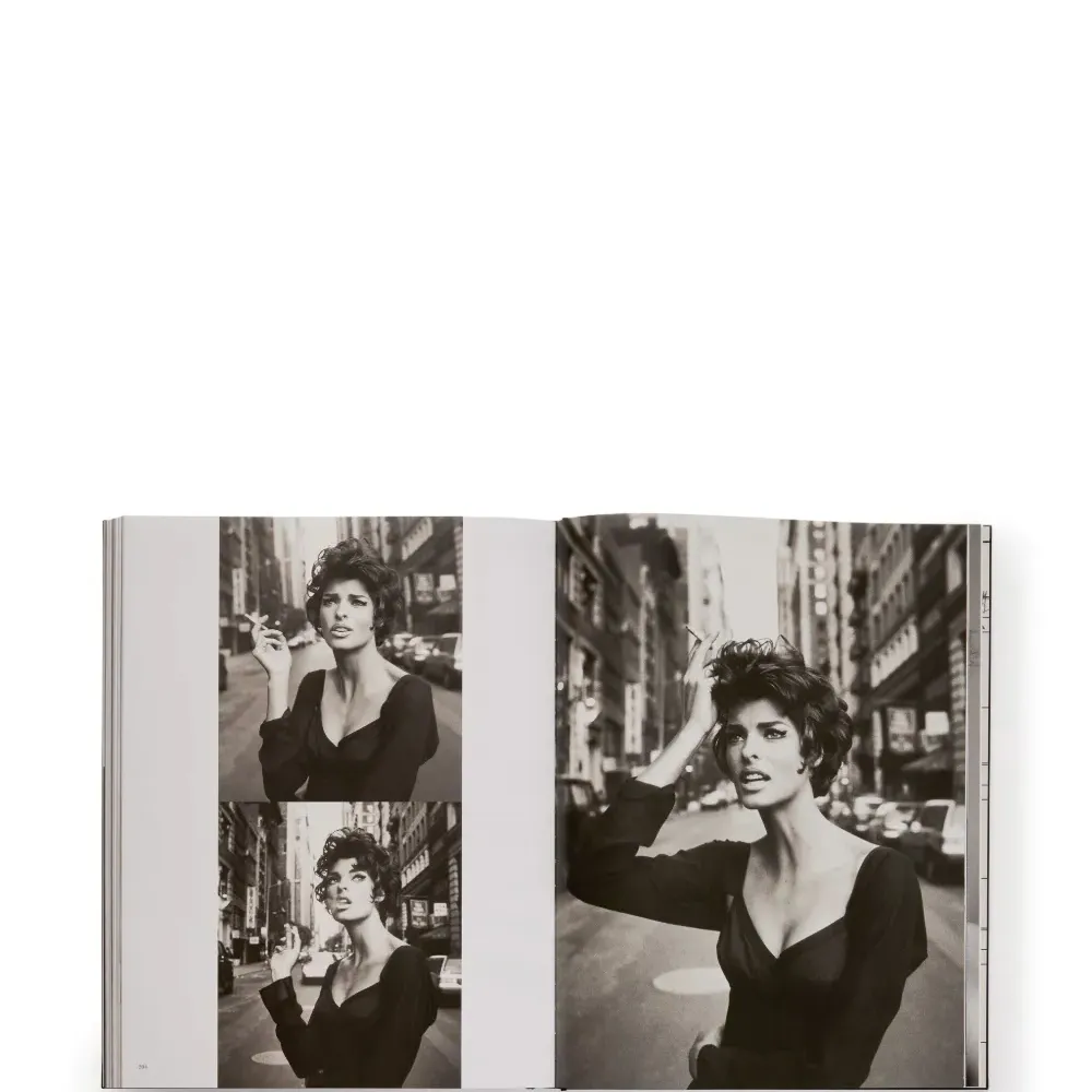 Книга Linda Evangelista Photographed by Steven Meisel