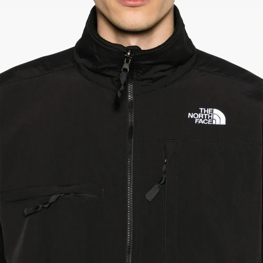 Куртка с логотипом