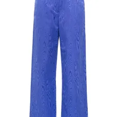 Прямые брюки строгого кроя