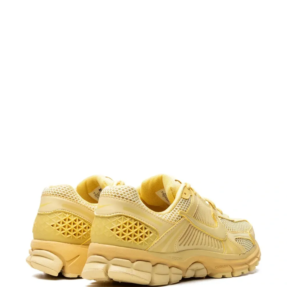 Кроссовки Zoom Vomero 5 'Saturn Gold'