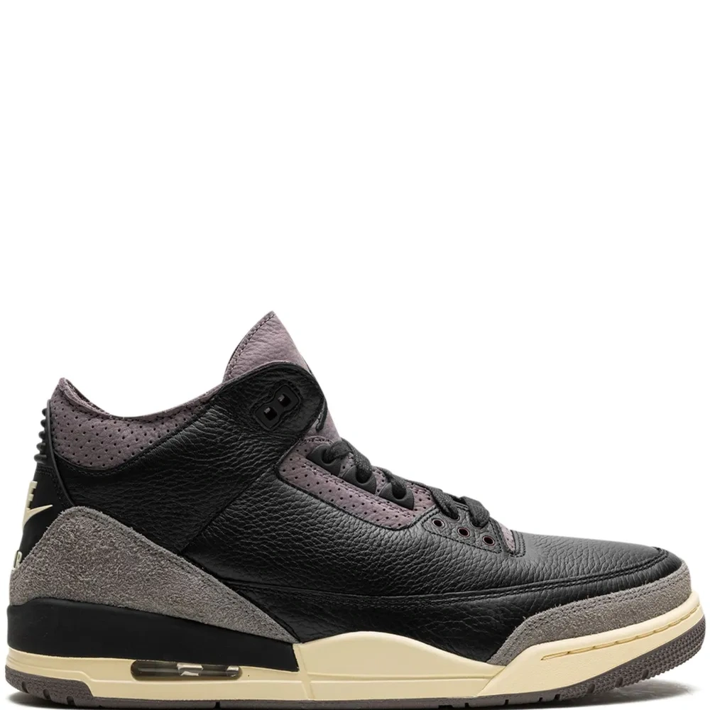 Кроссовки Air Jordan 3 Black из коллаборации с A Ma Maniere