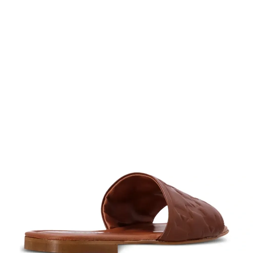 Шлепанцы Brio с монограммой