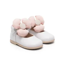 Балетки с цветочной аппликацией