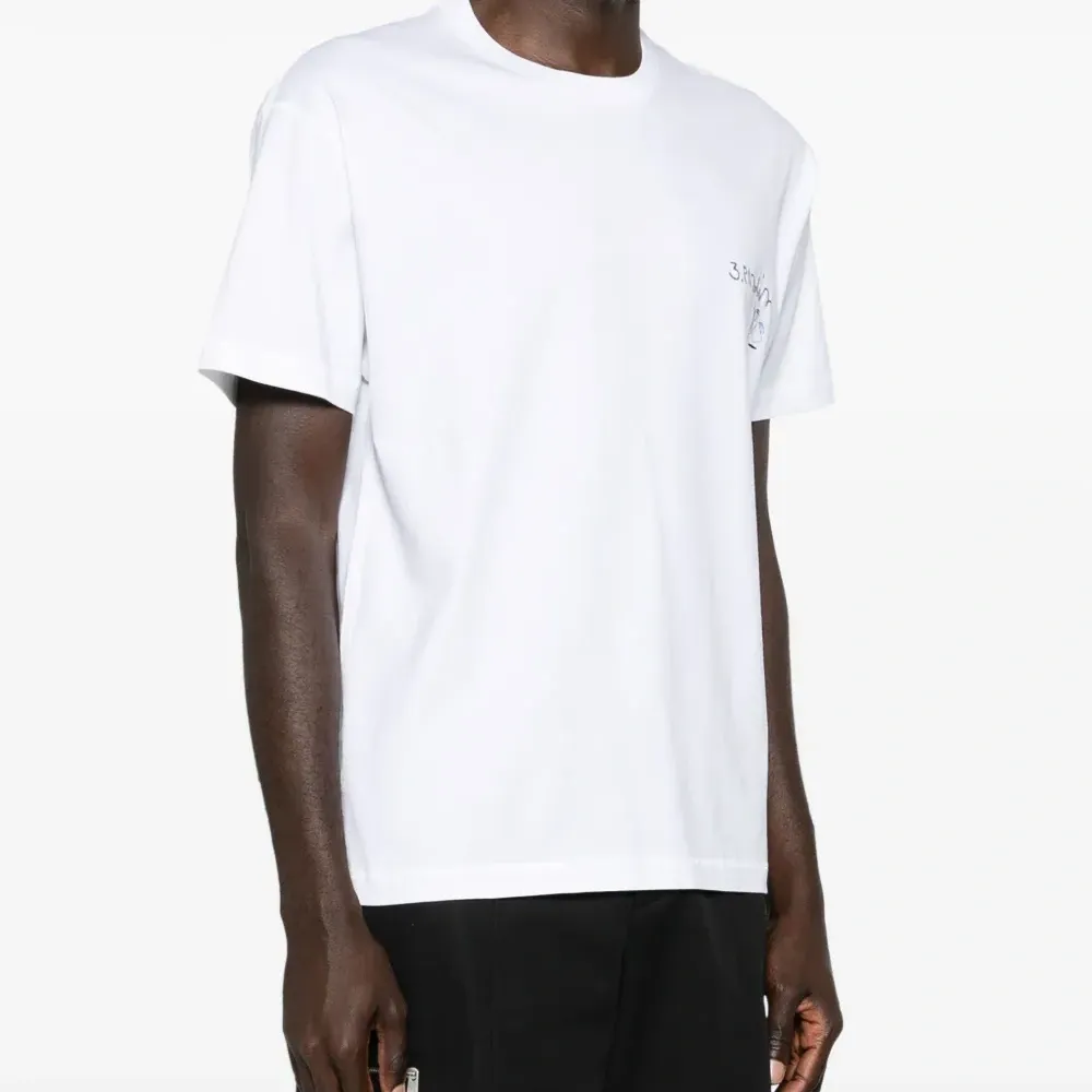 Футболка из коллаборации с Edgar Plans