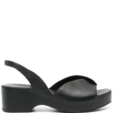 Босоножки с перекрестными ремешками Босоножки с перекрестными ремешками