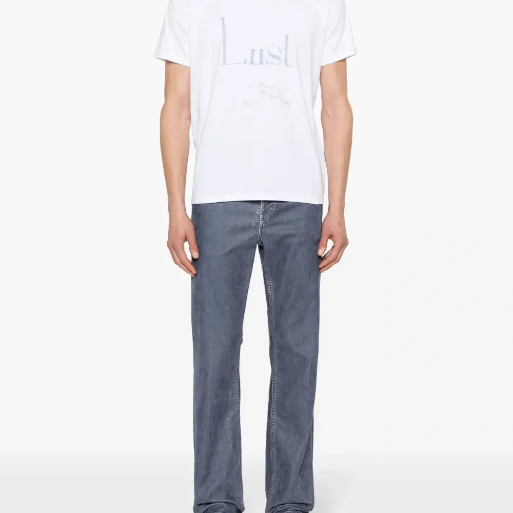 Футболка с логотипом