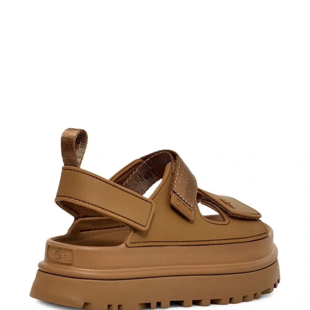 Сандалии GoldenGlow на платформе Сандалии GoldenGlow на платформе