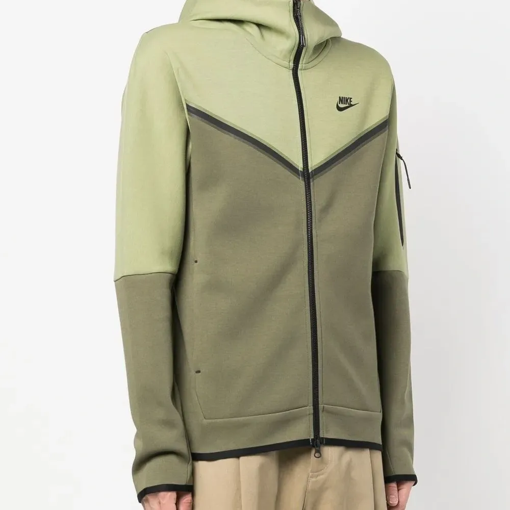 Худи с логотипом Swoosh