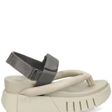 Сандалии Delta Thong на платформе