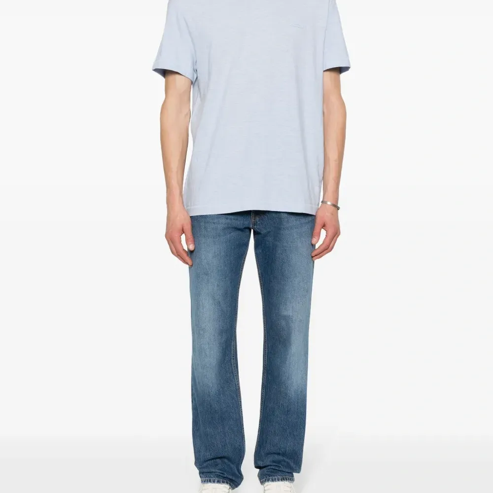 Футболка с логотипом Футболка с логотипом