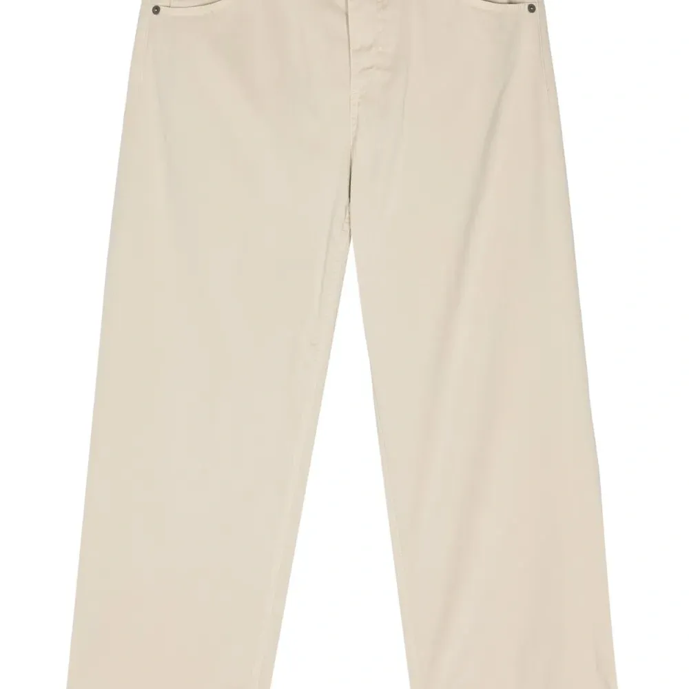 Прямые брюки средней посадки