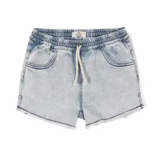Короткие шорты с необработанными краями Короткие шорты с необработанными краями