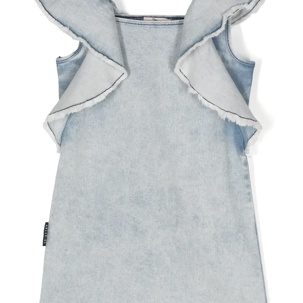 Джинсовое платье с бахромой Джинсовое платье с бахромой