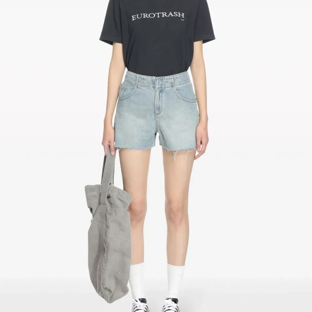 Футболка Leon