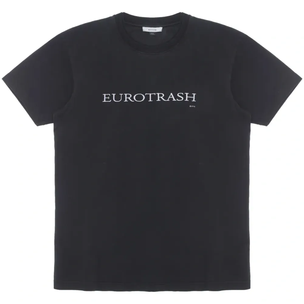 Футболка Leon