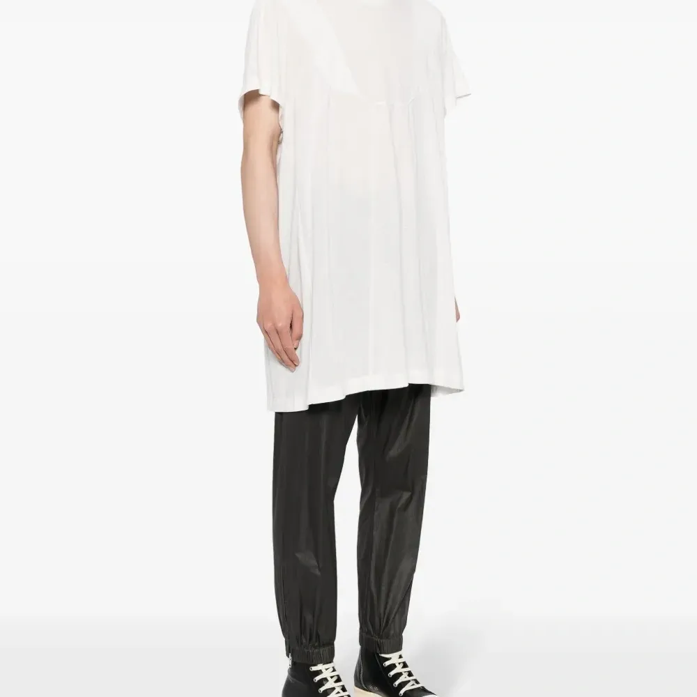 Футболка тонкой вязки