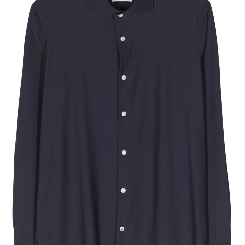 Рубашка с классическим воротником