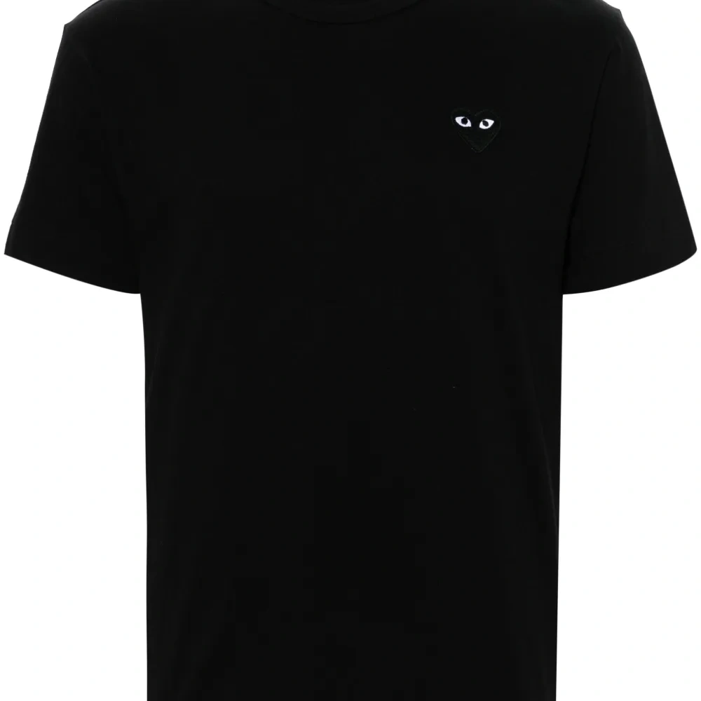 Футболка с нашивкой