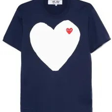 Футболка с нашивкой