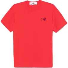 Футболка с нашивкой