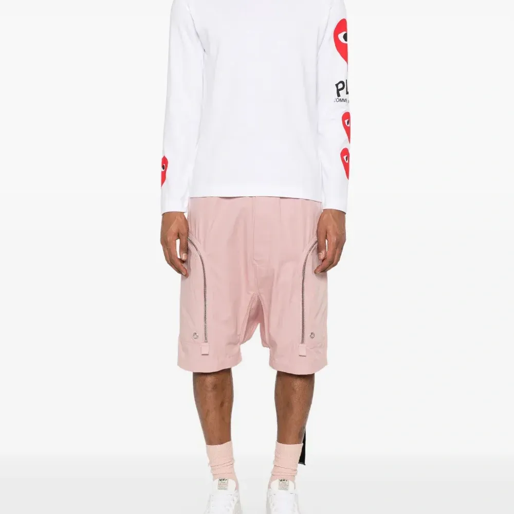 Футболка с длинными рукавами и принтом