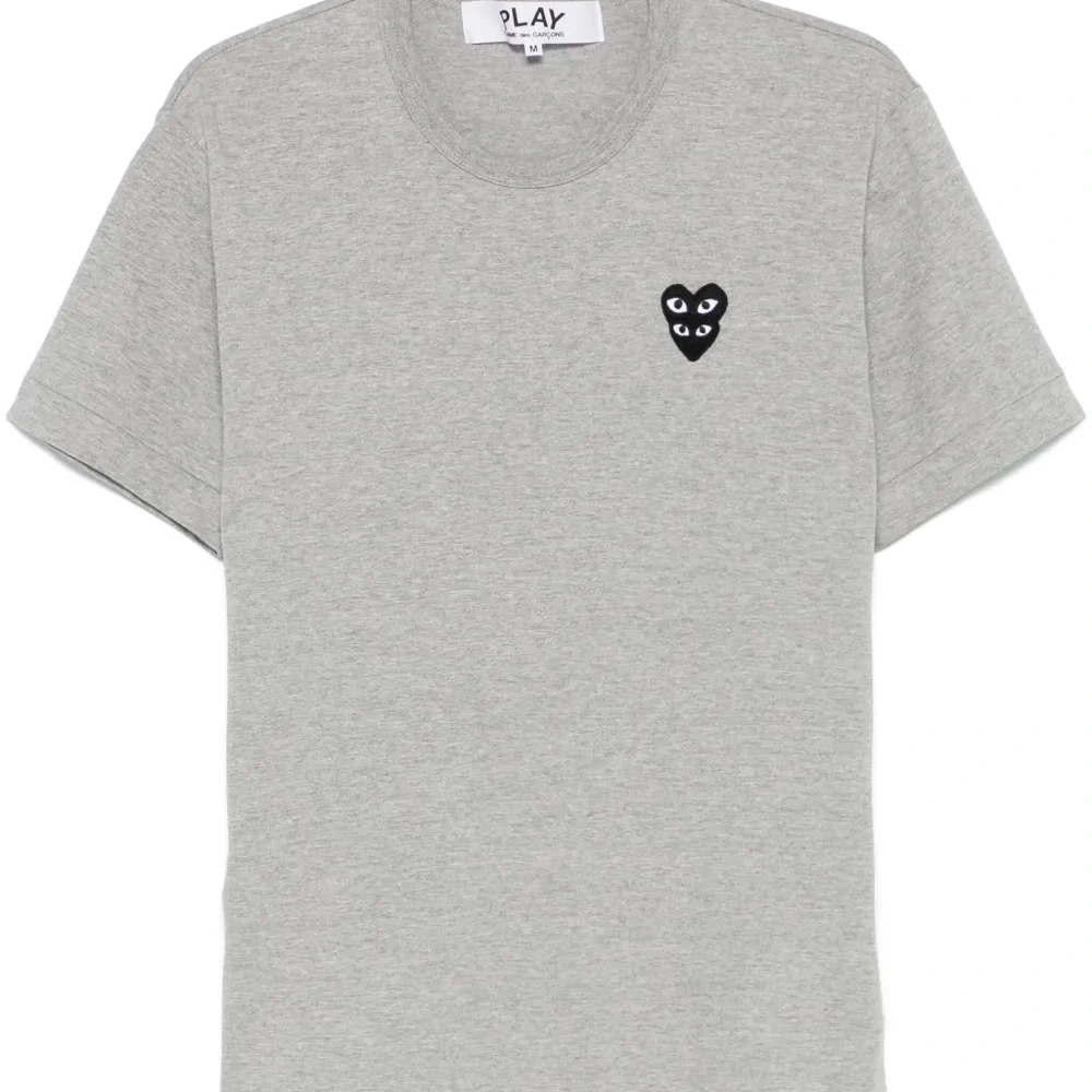 Футболка с логотипом