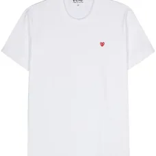 Футболка с нашивкой