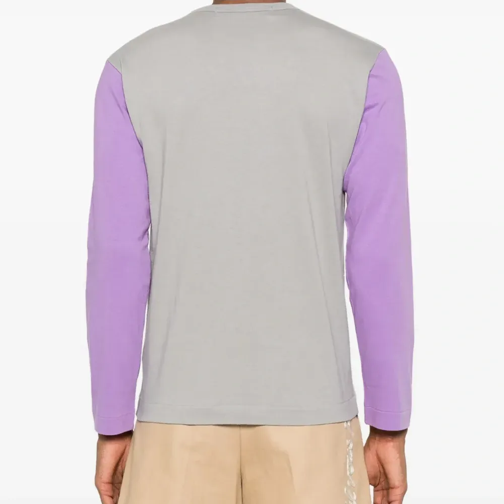 Футболка с нашивкой