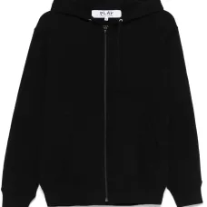 Худи с нашивкой