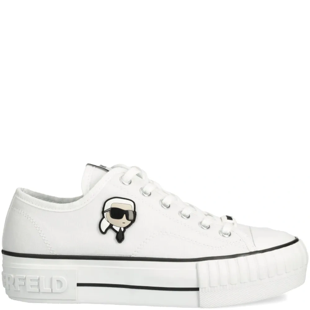 Кроссовки Trampki