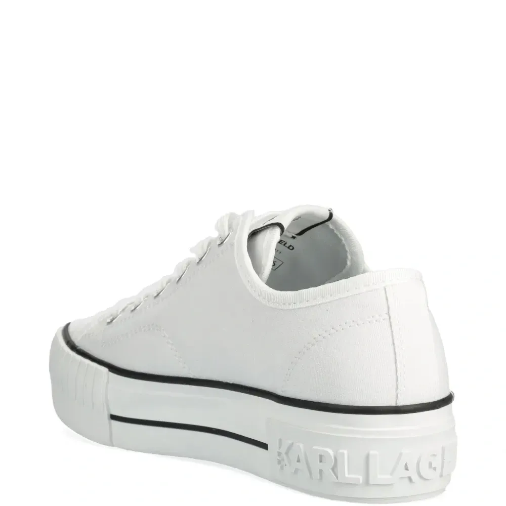 Кроссовки Trampki