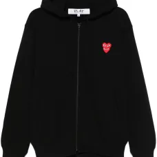 Худи с нашивкой