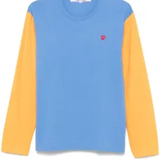 Двухцветная футболка с нашивкой