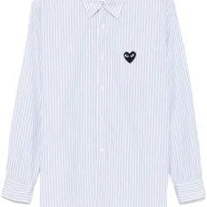 Полосатая рубашка с нашивкой