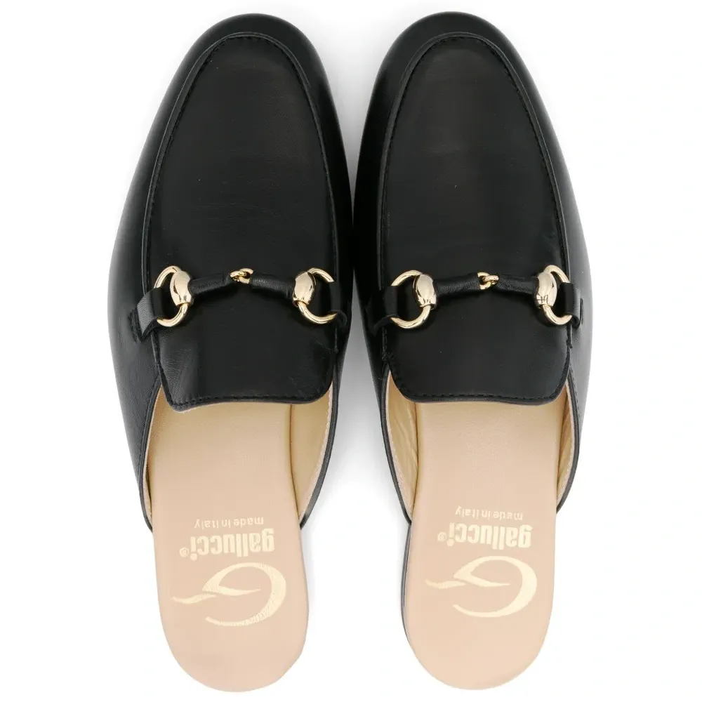 Слиперы с пряжкой Слиперы с пряжкой