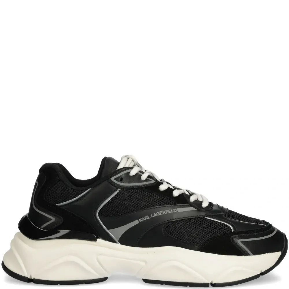 Кожаные кроссовки