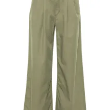 Широкие брюки со складками