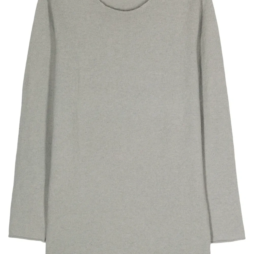 Джемпер с длинными рукавами